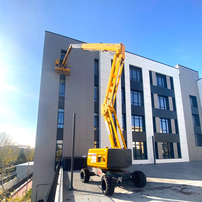 Eklemli Platform Kullanmak İçin Ehliyet Gerekir mi?